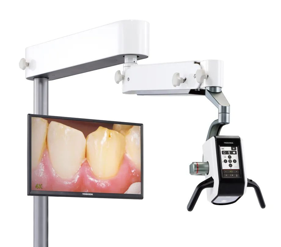 大画面で超細部まで見える安全で確実な治療をお約束します